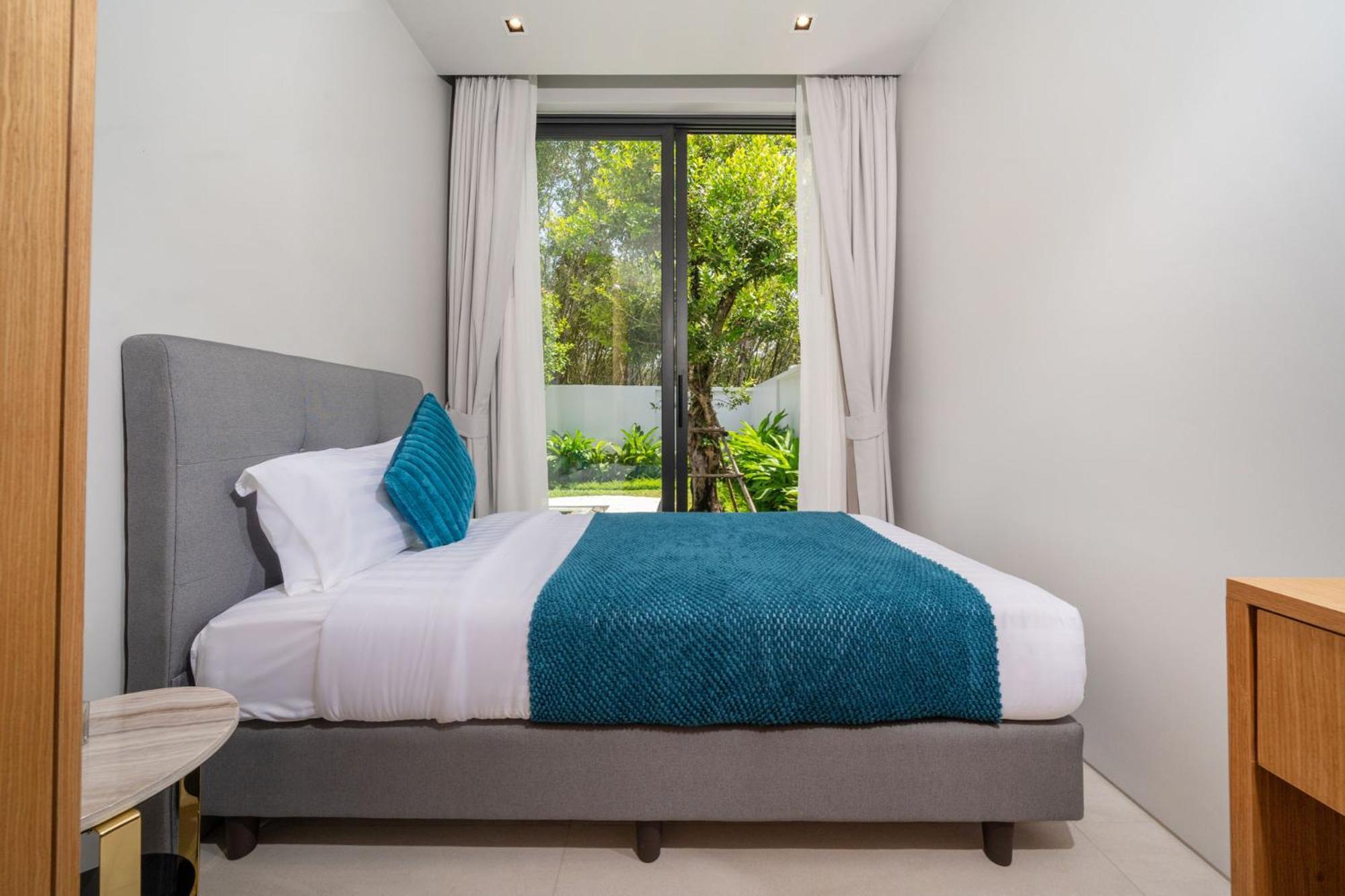 Bang Tao Botanica Modern Loft 4 Bd S * Phuket